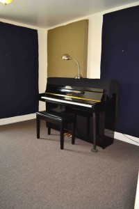 408_piano_PhotoNikon_858trC